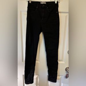 Everlane black, high waist skinny jeans